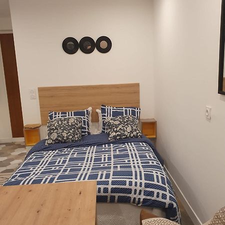 אונאי-סו-בואה Beau Studio Moderne Proche De Cdg/Paris/Parc D'Expo מראה חיצוני תמונה